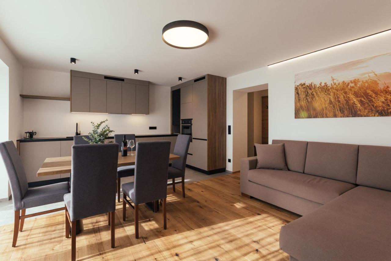 Alpenglow Apartments 克拉博 外观 照片