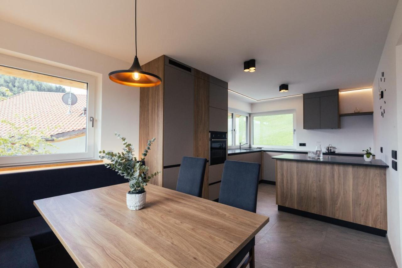 Alpenglow Apartments 克拉博 外观 照片